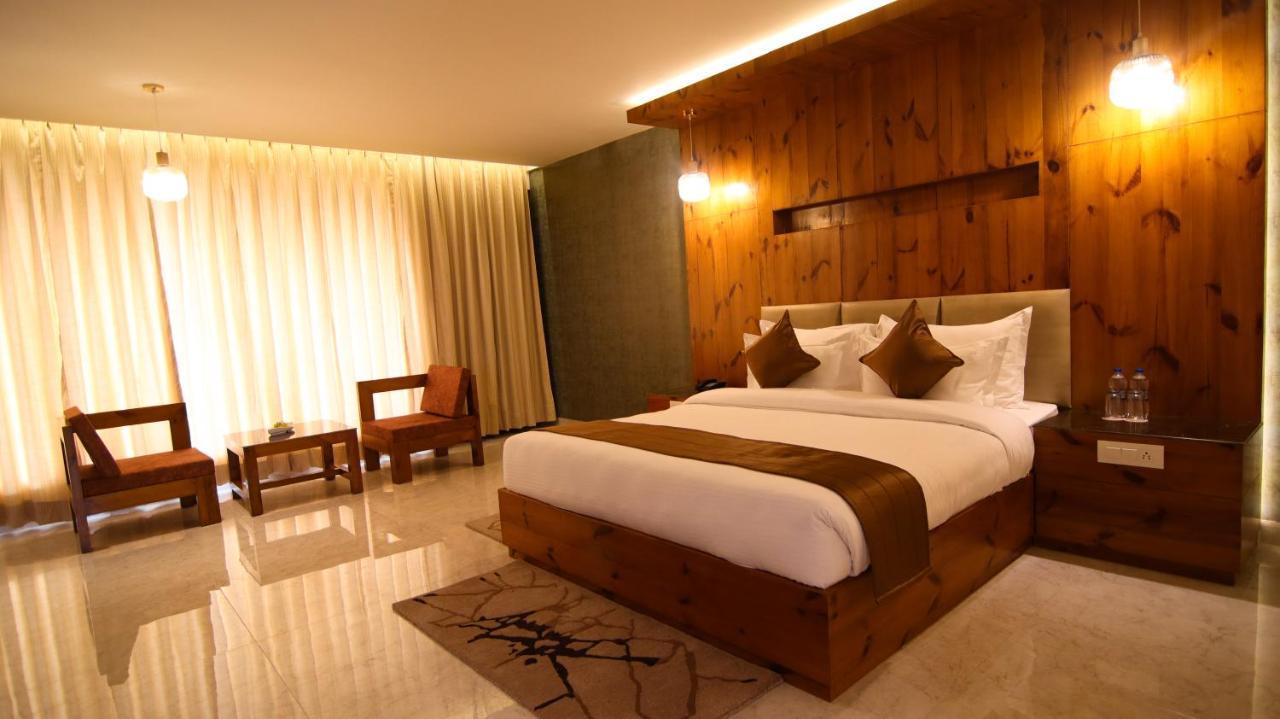 Golden Fern Resort ชิมลา ภายนอก รูปภาพ