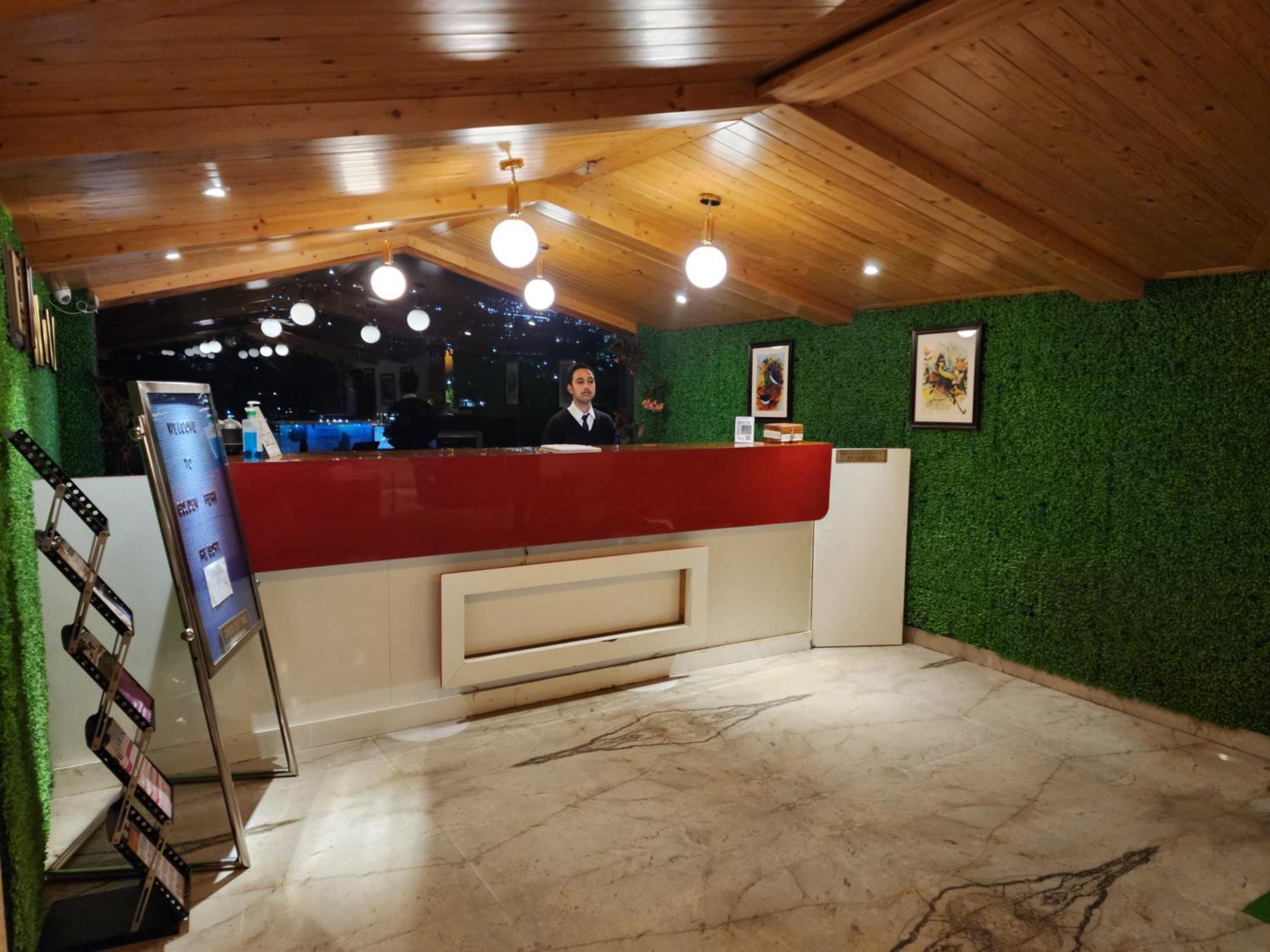 Golden Fern Resort ชิมลา ภายนอก รูปภาพ
